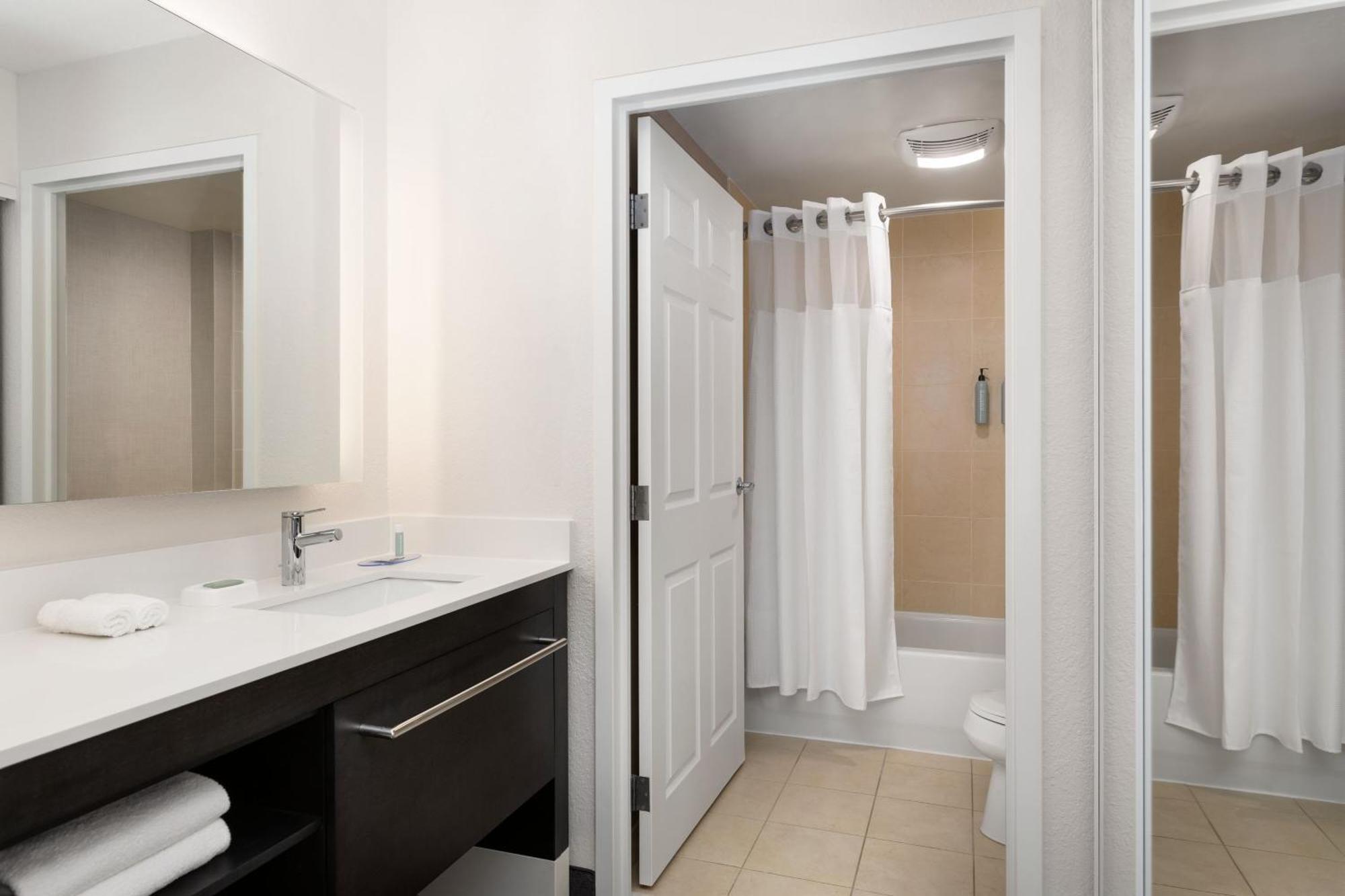 Residence Inn By Marriott Madison West/Middleton Extérieur photo